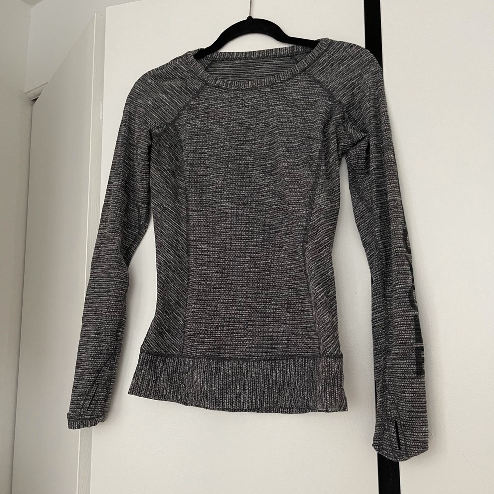 Lululemon/SoulCycle long sleeve